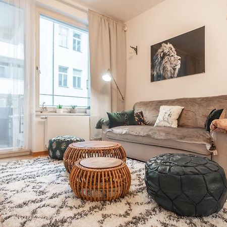 Apartment With Balcony Prága Kültér fotó
