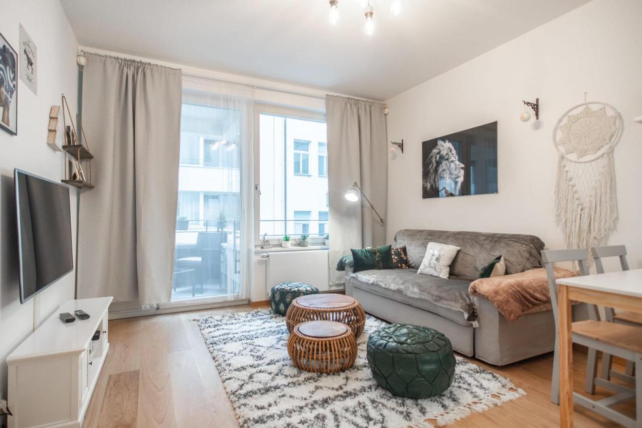 Apartment With Balcony Prága Kültér fotó